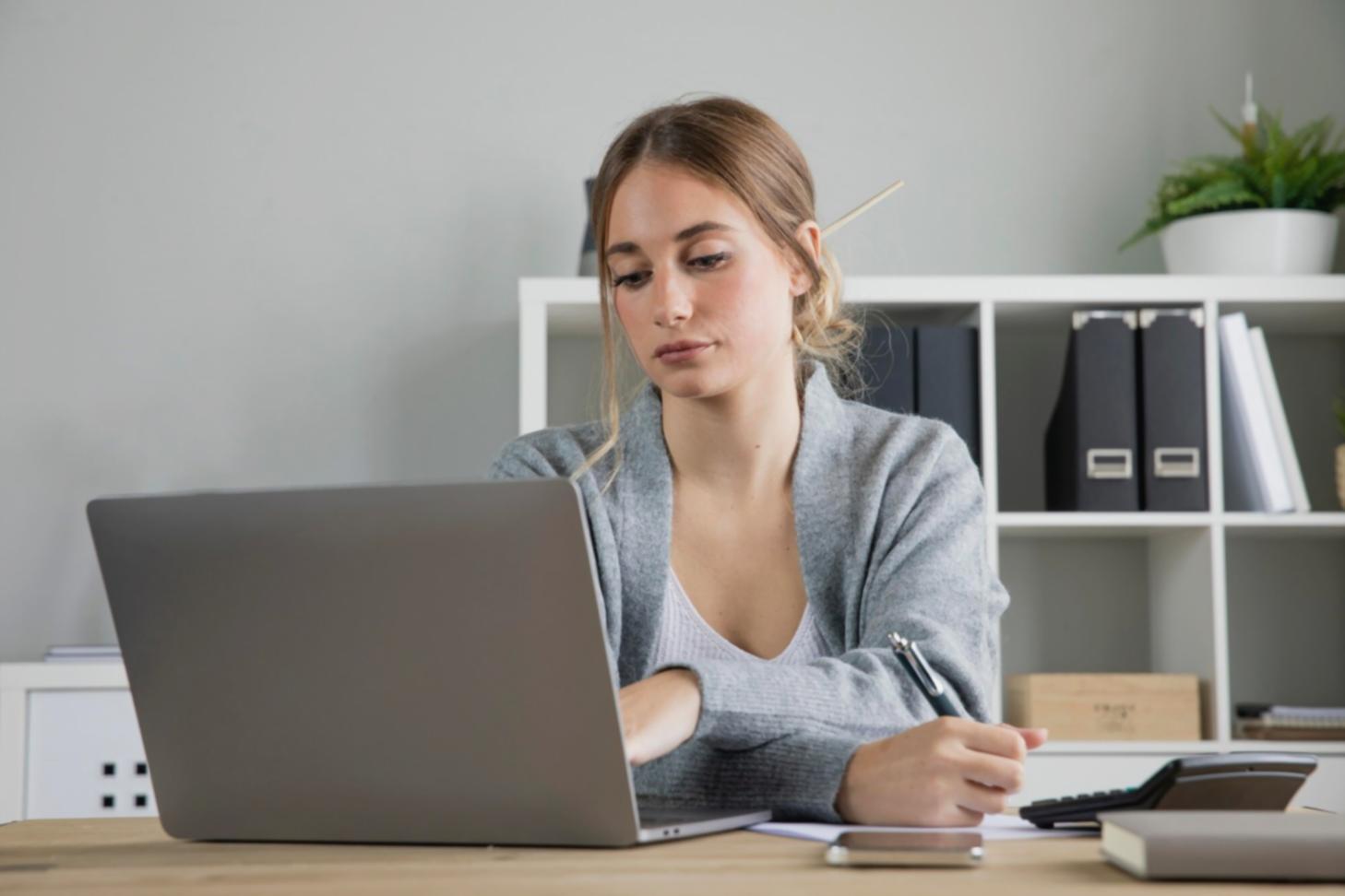 Planificación financiera moderna con herramientas digitales